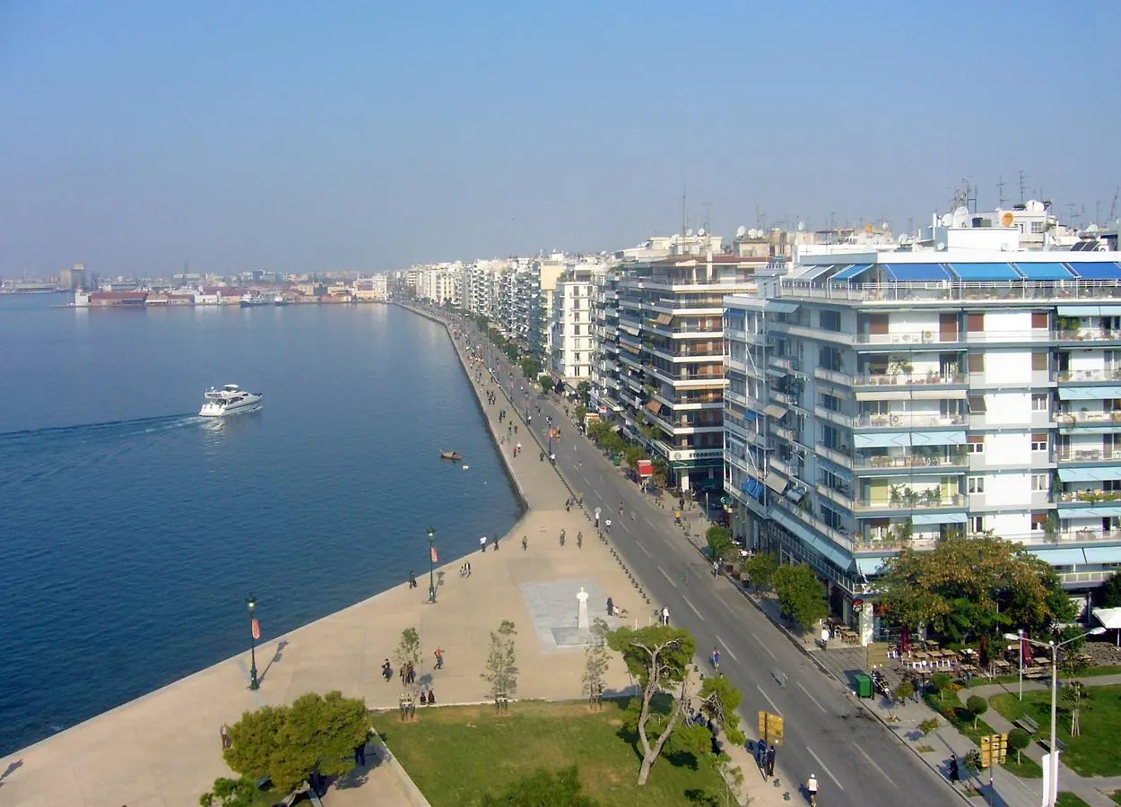 Air Waterfront Nikis Apartment سالونيك